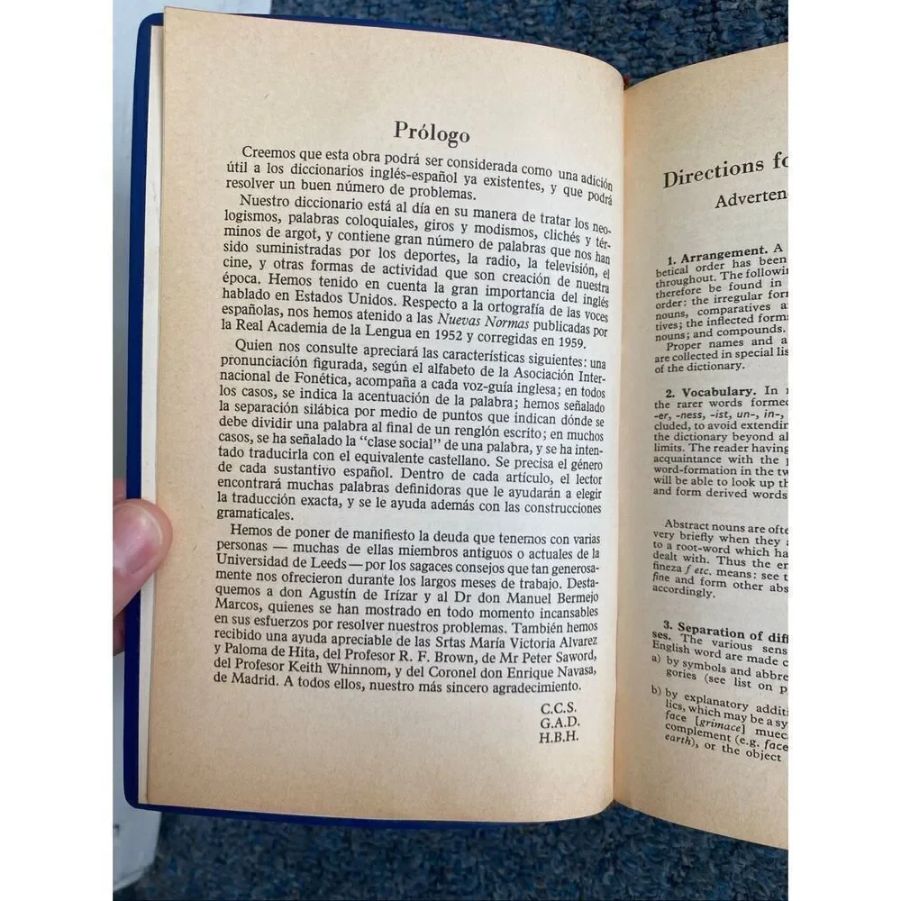 Langenscheidt’s vintage Standard Dictionary English Spanish 1966
